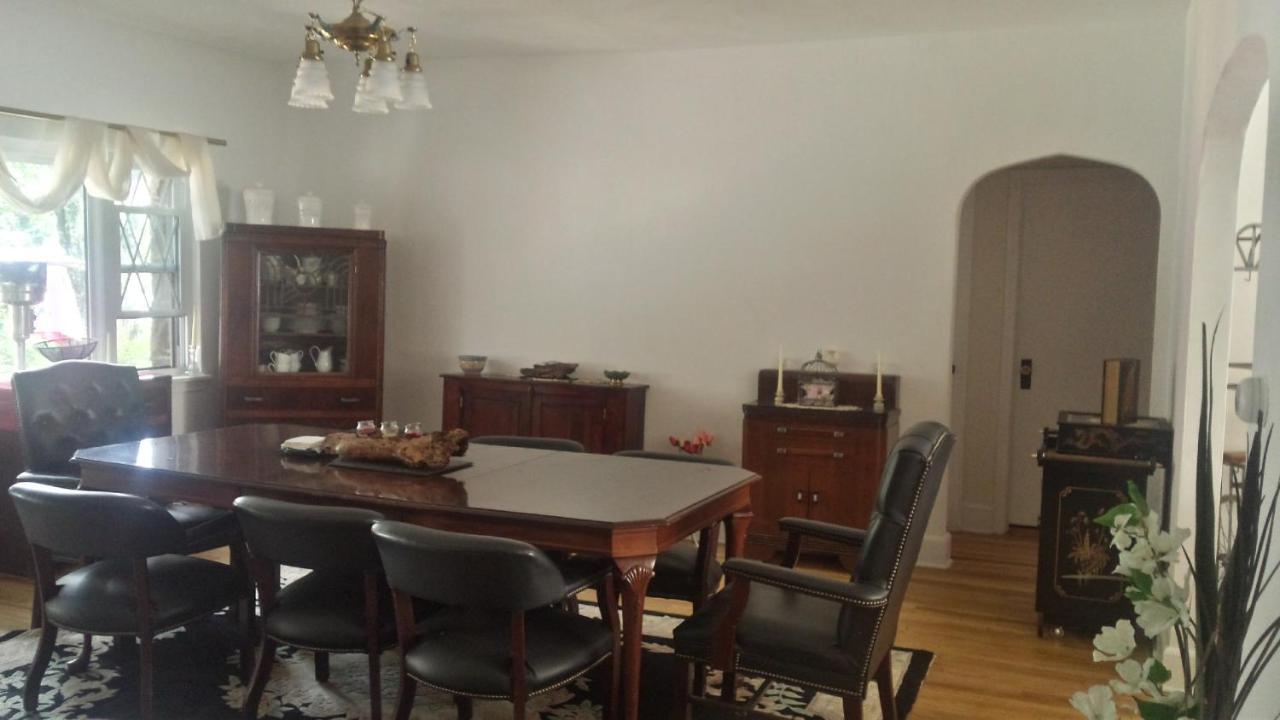 Maurrocks - A Pocono Mountains B&B Mount Pocono Bagian luar foto